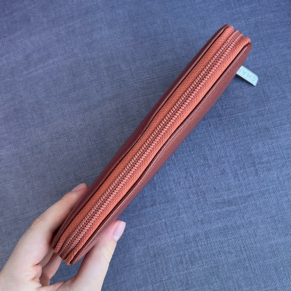 Chanel Caviar Skin Coco Mark Long Wallet Leather Zip Around Brown Red - Picture 3 of 8